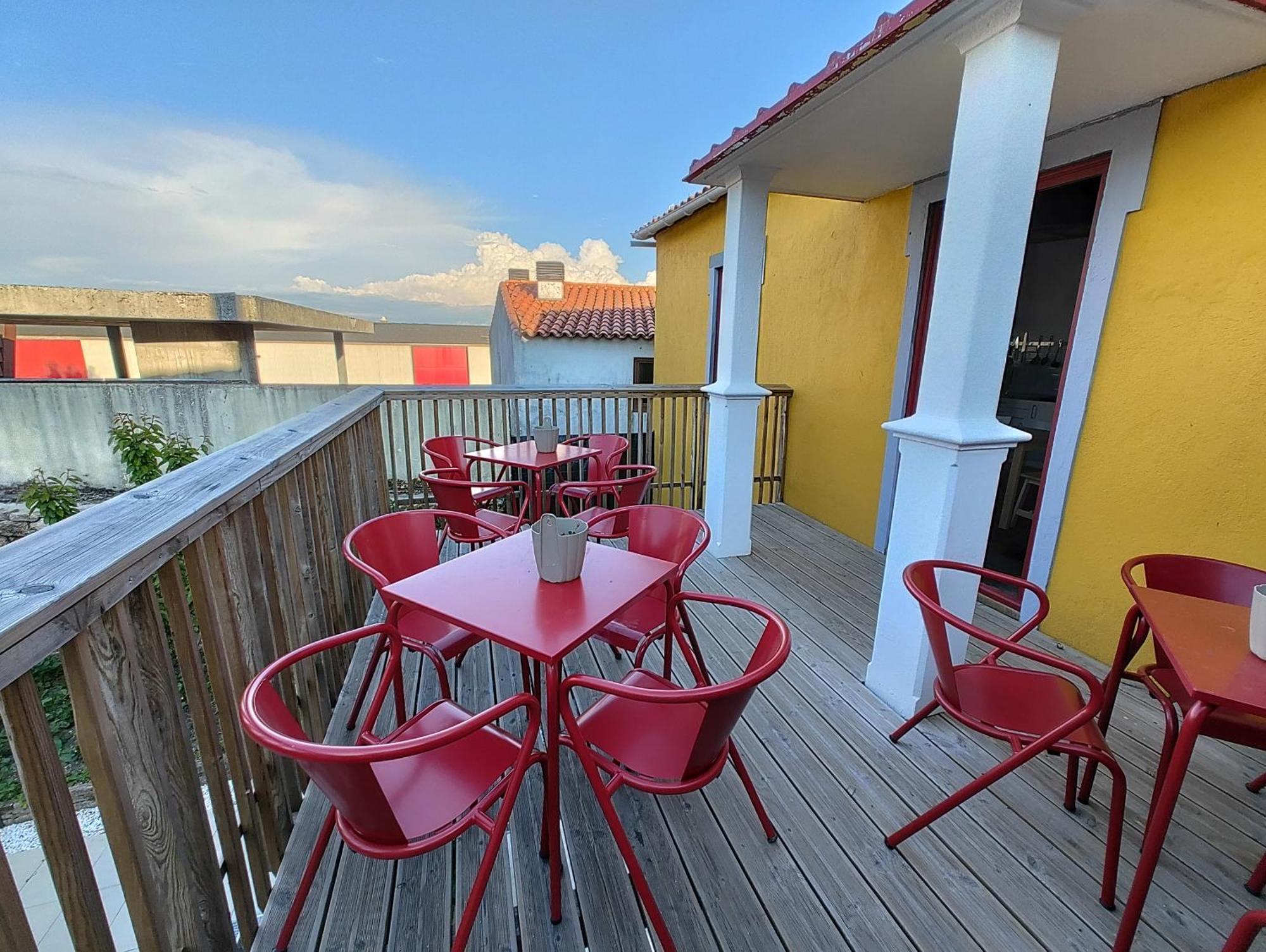 Urbe Sanchina - Hostel & Suites Гуарда Экстерьер фото